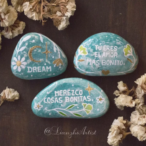 Beautiful words written on stones that we should… – Steinmalerei / Aquarell / Acryl von Lianzhi Artist
